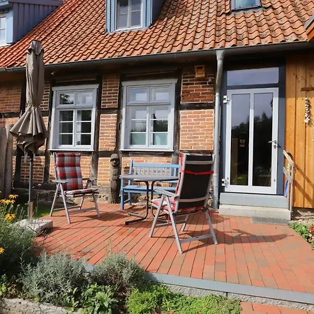 Apartment Alte Dorfschule Luebow - Abc627 *